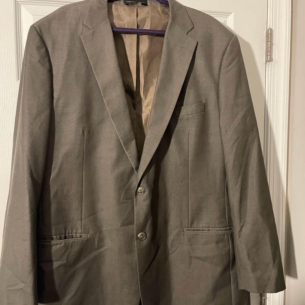 Sophisticated Men's Gray Suit Jacket